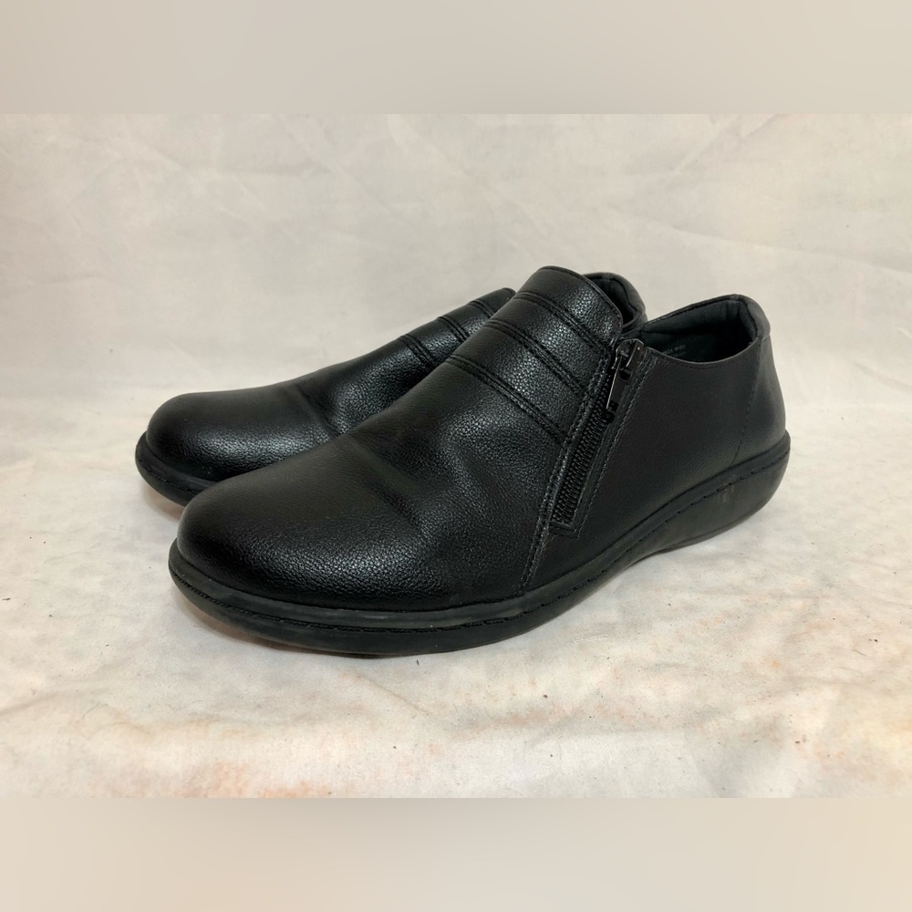 Flexstep black all purpose shoes Size 9 +/-